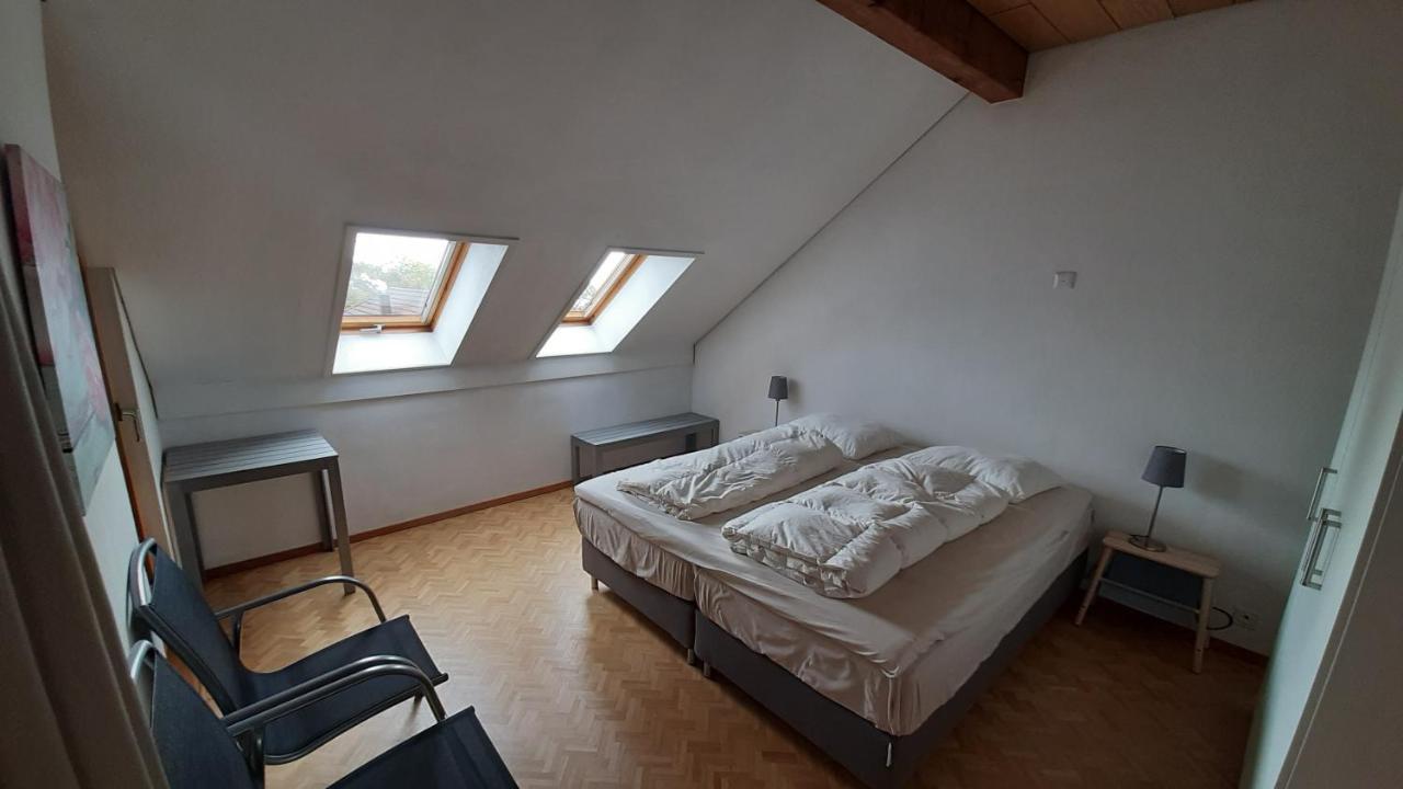 Appartement La Petite Fleur à Enges Extérieur photo
